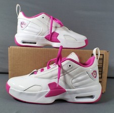 Jordan max aura 6 size 5Y or Women's 6.5 Pink and white