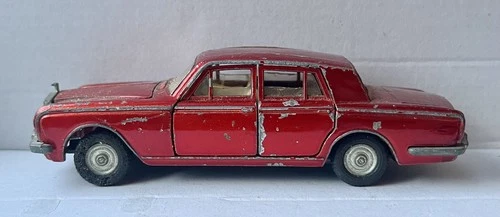 Vintage Dinky Toys 158 Rolls Royce Silver Shadow 1960's diecast model