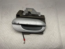 GENUINE OE FRONT RIGHT EXTERIOR DOOR HANDLE SILVER FOR 1999 99 BMW 5 E39 8210864