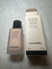 CHANEL Les Beiges Healthy Glow Foundation No 12