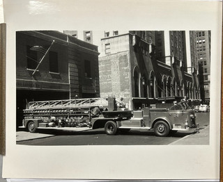 FDNY Ladder 24 1947 American La France Fire Apparatus Photo A69