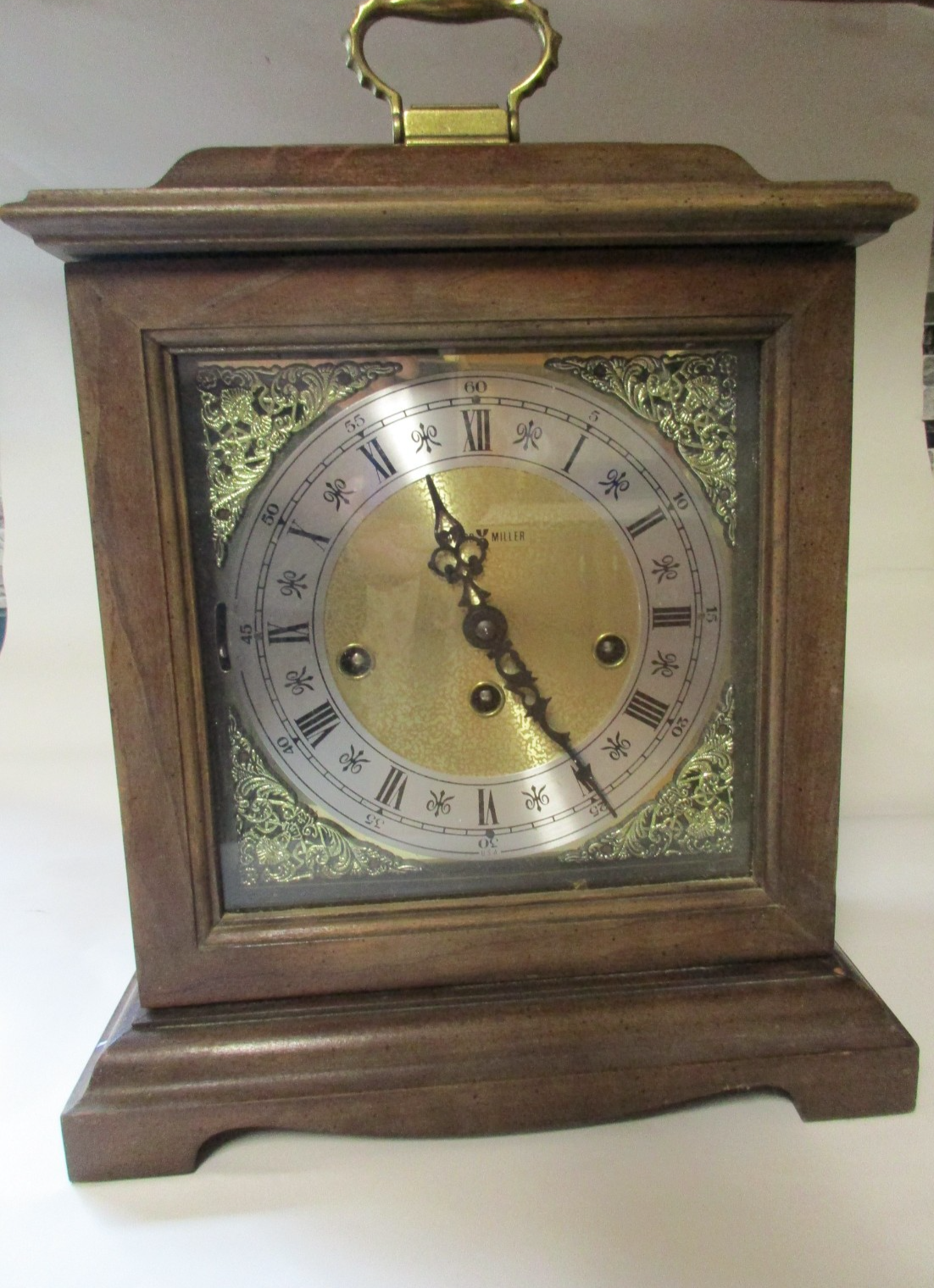 VINTAGE HOWARD MILLER MANTLE CLOCK  #612-437