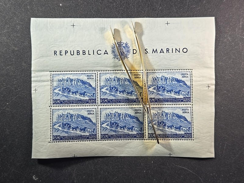 1950 SAN MARINO 75th ann UPU - Scott# C62a Souvenir Sheet  MNH (wrinkle)