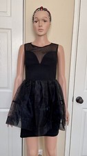 Gorgeous Winsdor Dress Black, Size 7