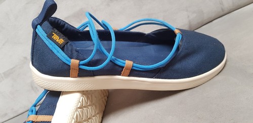 Teva Canvas casual shoes. UK 7/EU 40 - Picture 2 of 10