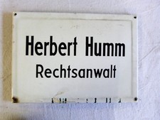 Nachlass-Altes Emailschild--Beschriftet-Rechtsanwalt-und Namen--Ansehen.