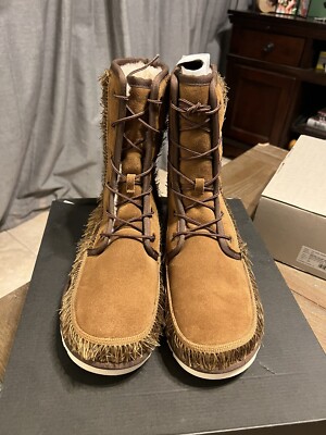 ugg white mountaineering Riki Lace Tall Mens Size 10 Brand New