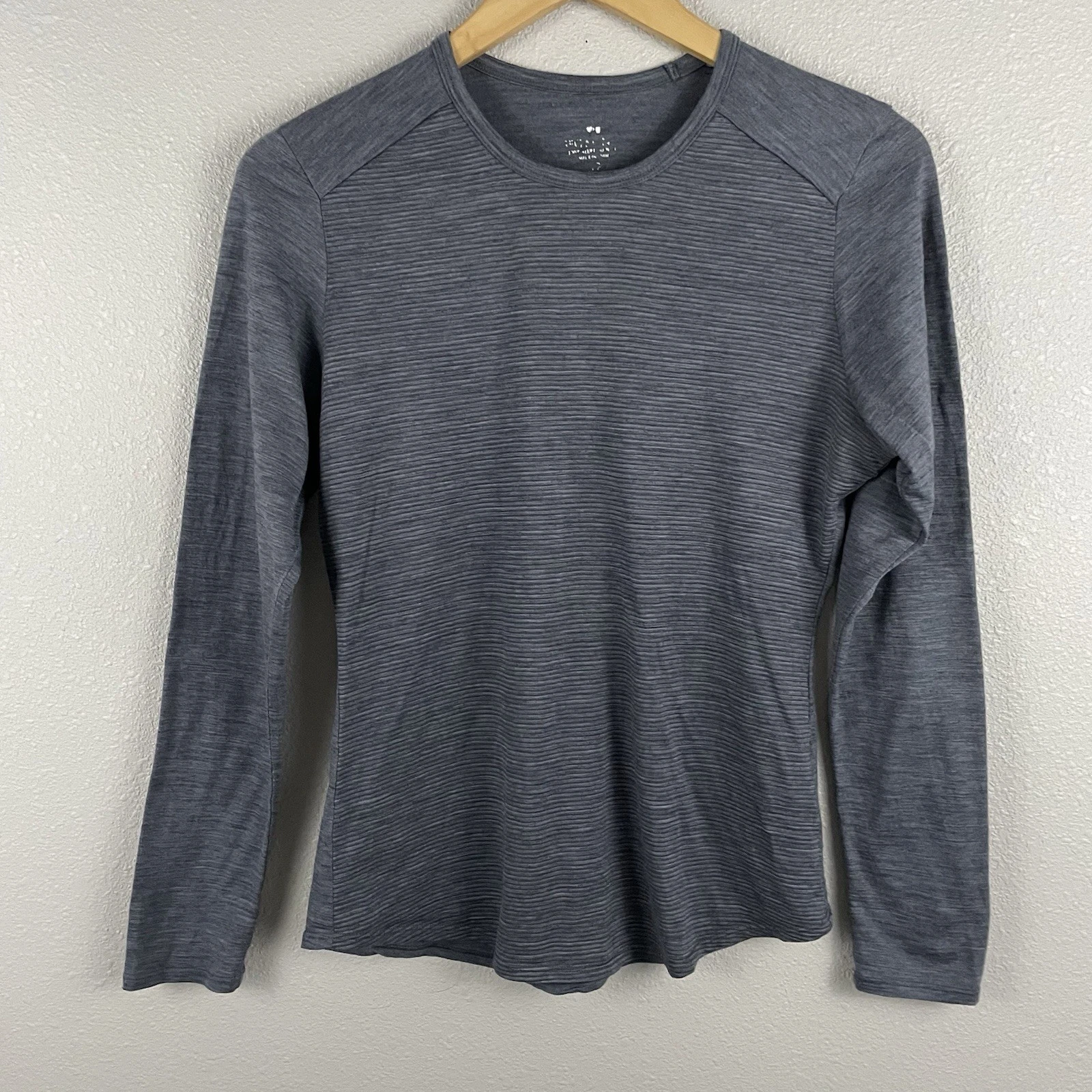 Segments Womens S Gray 100% Merino Striped Long Sleeve Base Layer Shirt