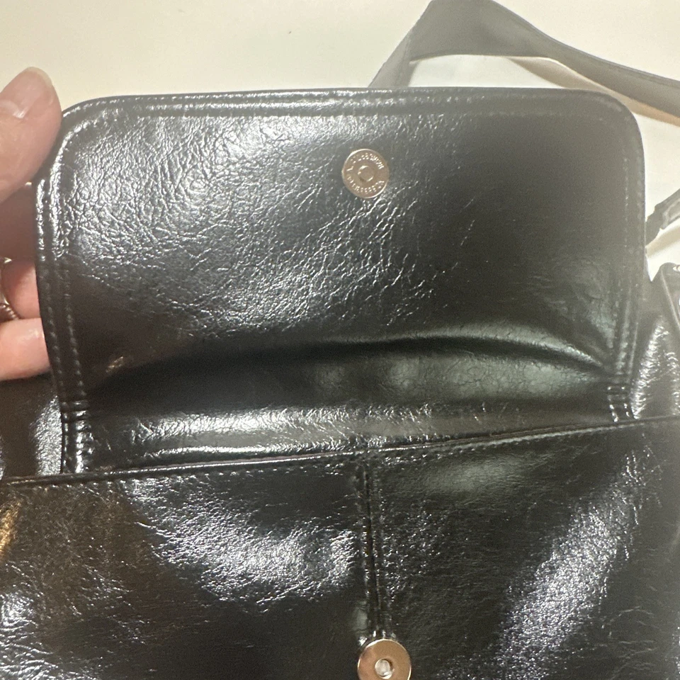 Черная сумка через плечо Franco Sarto - Изображение 4 из 4