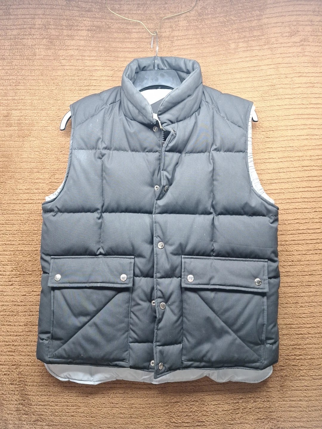 VTG St. Johns Bay Black Quilted 80% Goose Down 20 % Waterfowl Puffer Vest Large