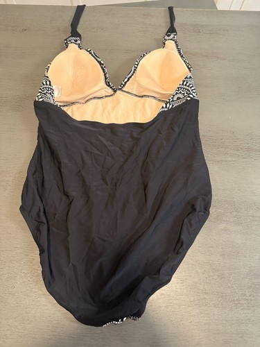 black white MERONA one piece swimsuit size XL - Picture 2 of 2