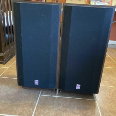 Floor Speaker At 100 Cerwin Vega Cerwin-Vega Speakers VS 100