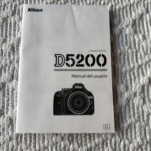 Spanish Nikon D5200 Digital SLR Camera User Instruction Manual 