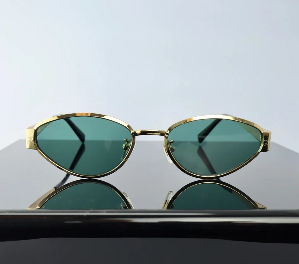 Gucci G1853S 001 Gold with GG Logo/ Gray Lens Cat Eye Sunglasses 100% UV - Image 3 of 4