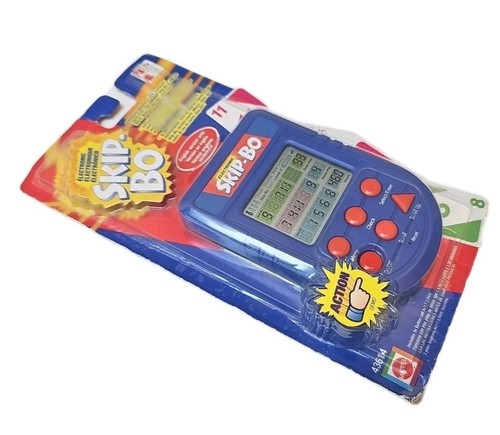 Skip-Bo Handheld Electronic Travel Game Mattel 2002 NEW - Picture 2 of 4