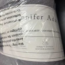 Jennifer Adams Blanket Gray Grey Marshmallow Lightweight Easy Care 450 GSM