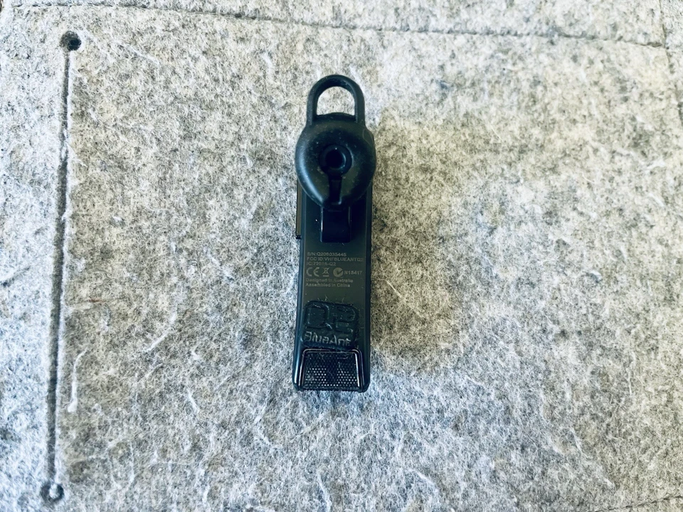BlueAnt Blue Ant Q2 Bluetooth Headset Headphone Earpiece (Pre-Owned) - Image 3 of 4