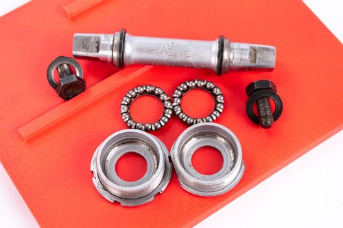 1962 1963 CAMPAGNOLO RECORD ITA 3/16" BOTTOM BRACKET 112 VINTAGE ROAD BIKE 3/16' - Picture 4 of 7