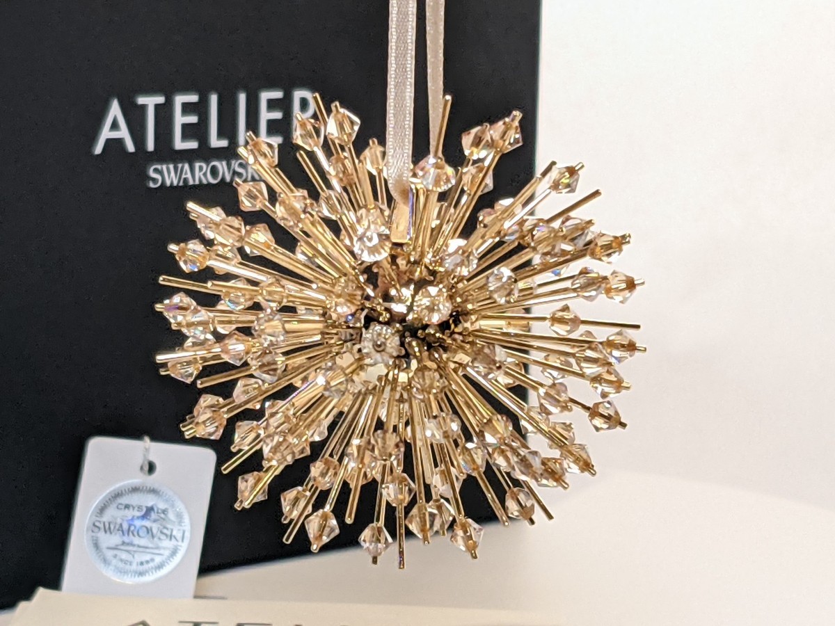 Swarovski Atelier Icons of LIGHT ORNAMENT Gold Tone 5572960