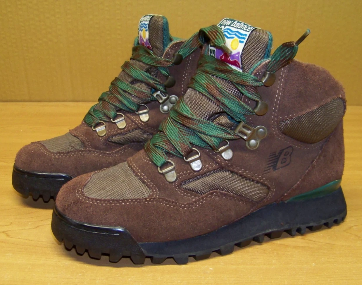 Vintage New Balance Boots H515 Size 7.5 Brown & Green 'Suede' Hiking Outdoors