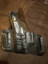 Don Hume Leather RH Concealment Holster H717 No. 36 Black Leather