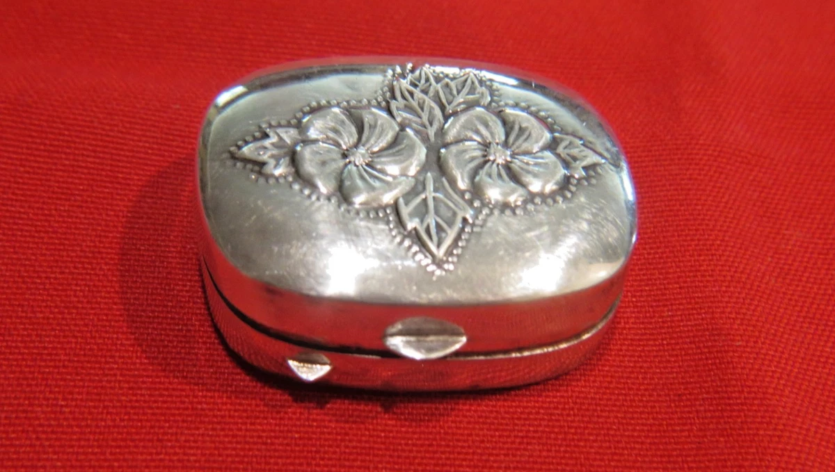 Sterling Silver Pill Box for sale | eBay Sterling Silver Pill Box for sale | eBay