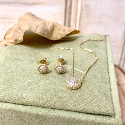 Sunflower everyday good vibe necklace no coloration 14k  gold plated  stackable 