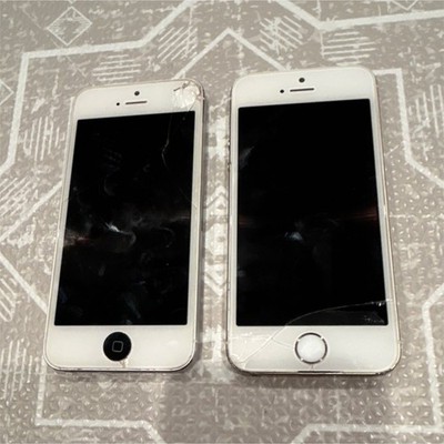 Apple iPhone 5 シルバー 4インチ Apple iPhone 5/5s Silver Gold 8MP 4.0in Lightning Wi-Fi Bluetooth