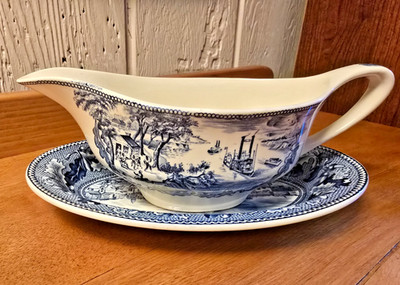 Johnson Brothers Historic America Gravy Boat Set New Orleans