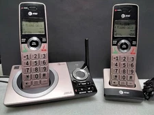 AT&T MODEL CL82229 2 PHONES HANDSET ANSWERING SYSTEM SMART CALL BLOCK ROSE GOLD 