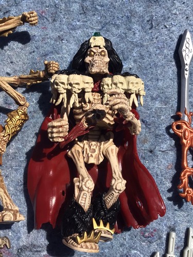 (3) 1994 PlayMates Skeleton Warriors Action Figures W/Accessories *RARE* - Picture 5 of 10
