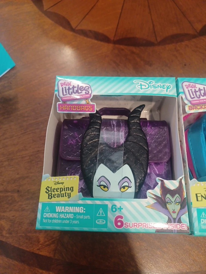 2 Real Littles Disney Handbags Backpacks Maleficent Encanto Mirabel LOT WOW LOOK — 第 2/3 张图片