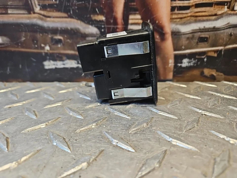 Door Window Switch WVE 1S12999 - Image 4 of 4