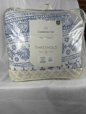 Threshold 8 Piece King Comforter Set Wood Block Blue White Floral Bed in Bag