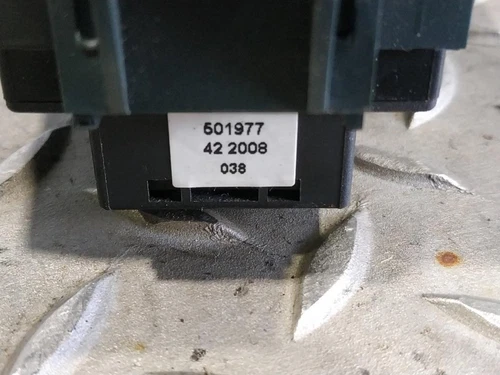 4B0959851 Mando Elevalunas Delantero Izquierdo para AUDI A6 AVANT (4B5) * 414864 - Imagen 4 de 4