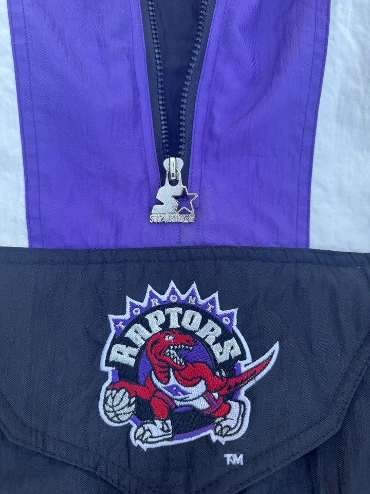 Chaqueta cortavientos años 90 Starter Toronto Raptors púrpura y blanco  Foto 2 de 4