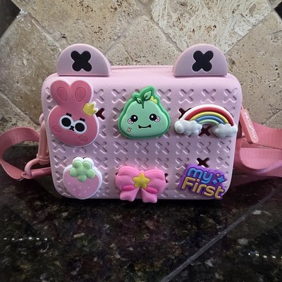 Make up purse/case camera, makeup, dolls. Charactesr snap off Girls 