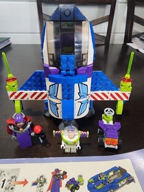 LEGO Disney Pixar Toy Story #7593 Buzz's Star Command Spaceship