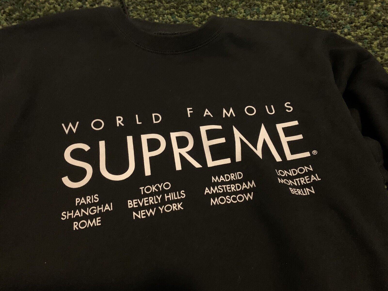 レシート付き World Famous Crewneck Sweatshirt