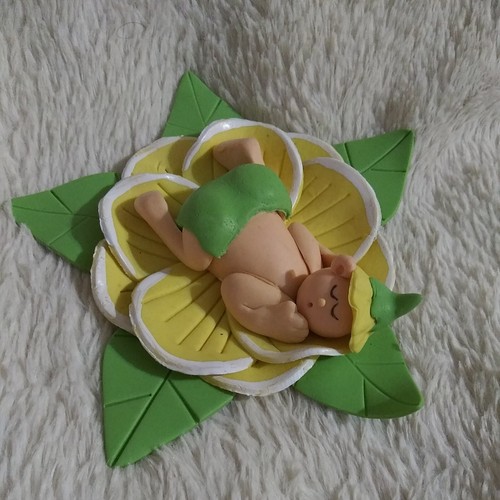 Sculpted 4” Baby (Elf?) Sleeping on A Lilly Pad - Picture 5 of 6