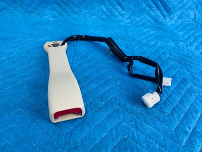 Lexus LS460 LS600HL Front Passenger Seat Belt Buckle Ivory 2007-2012 OEM