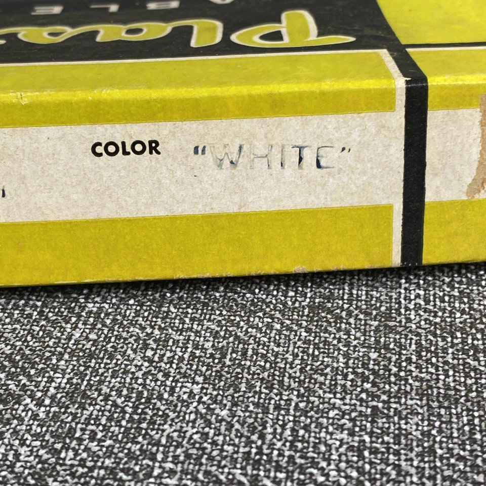 Vintage Plastolyn Vinyl Table Cloth 54" x 72" Floral Pattern NOS - Image 4 of 4