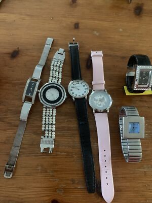 Women’s Watch Bundle Stylish Designer Watches for Women | Timeless Fashion main image 4