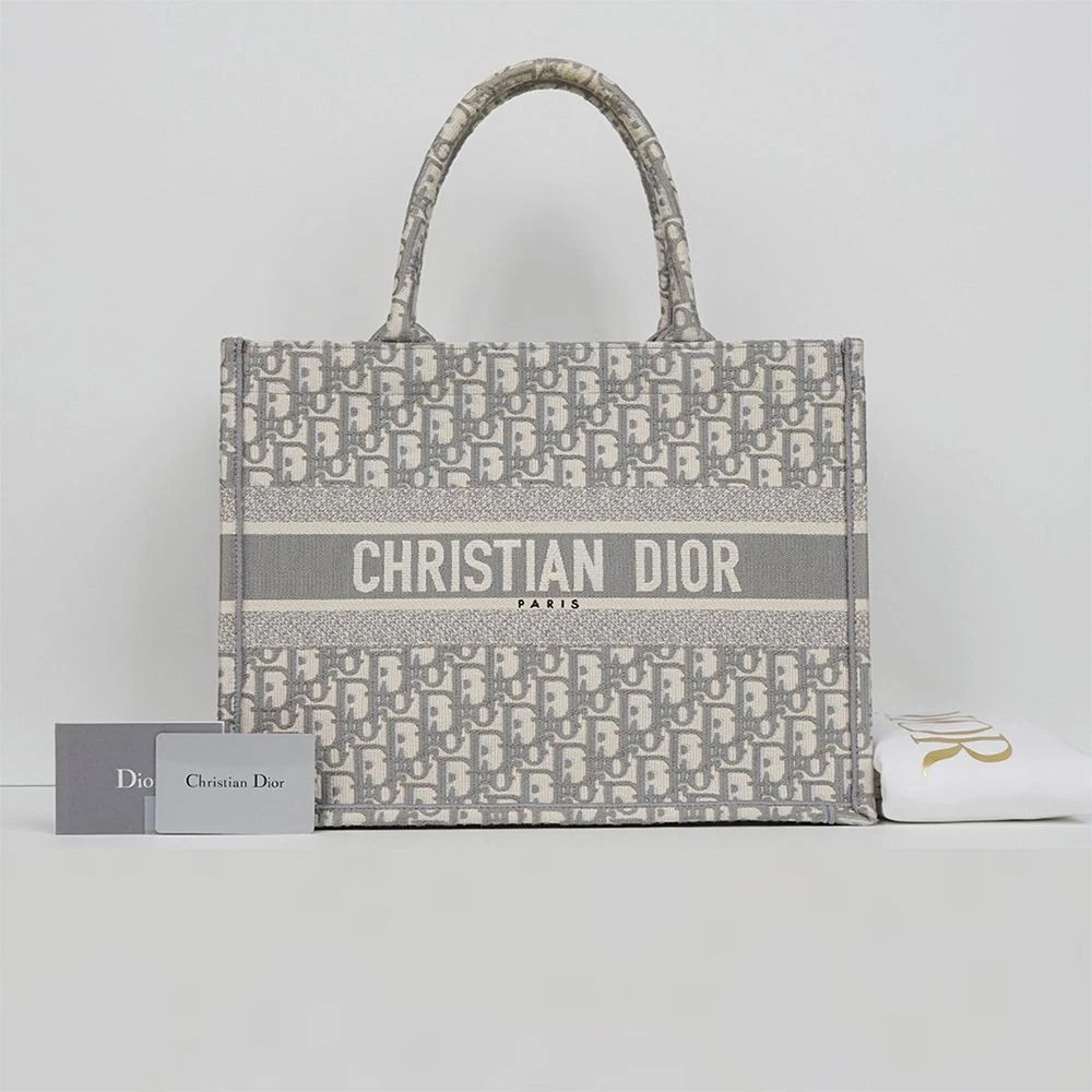 Sac fourre tout Dior Book gris moyen M1296ZRIW 77883471