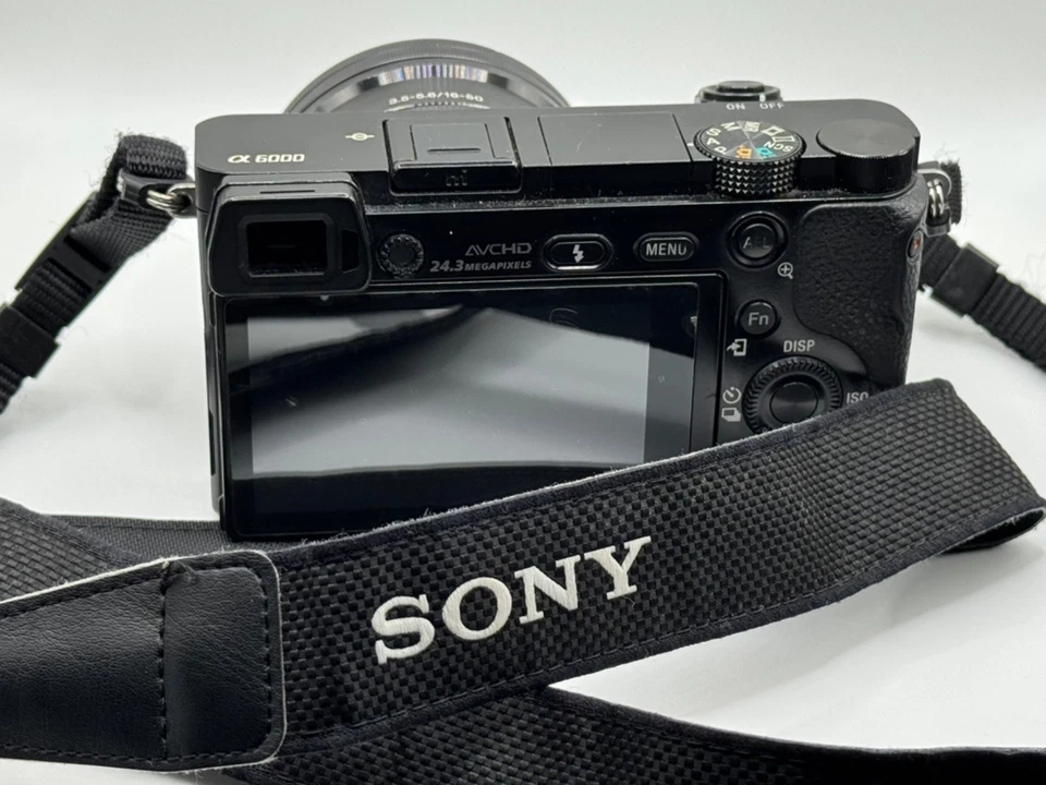 Sony Alpha A6000 Mirrorless Digital Camera With 16-50mm lens - Image 3 of 4