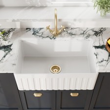 Nuie Farmhouse Apron Front Kitchen Sink, Single Bowl, Central Waste 30x18x10"