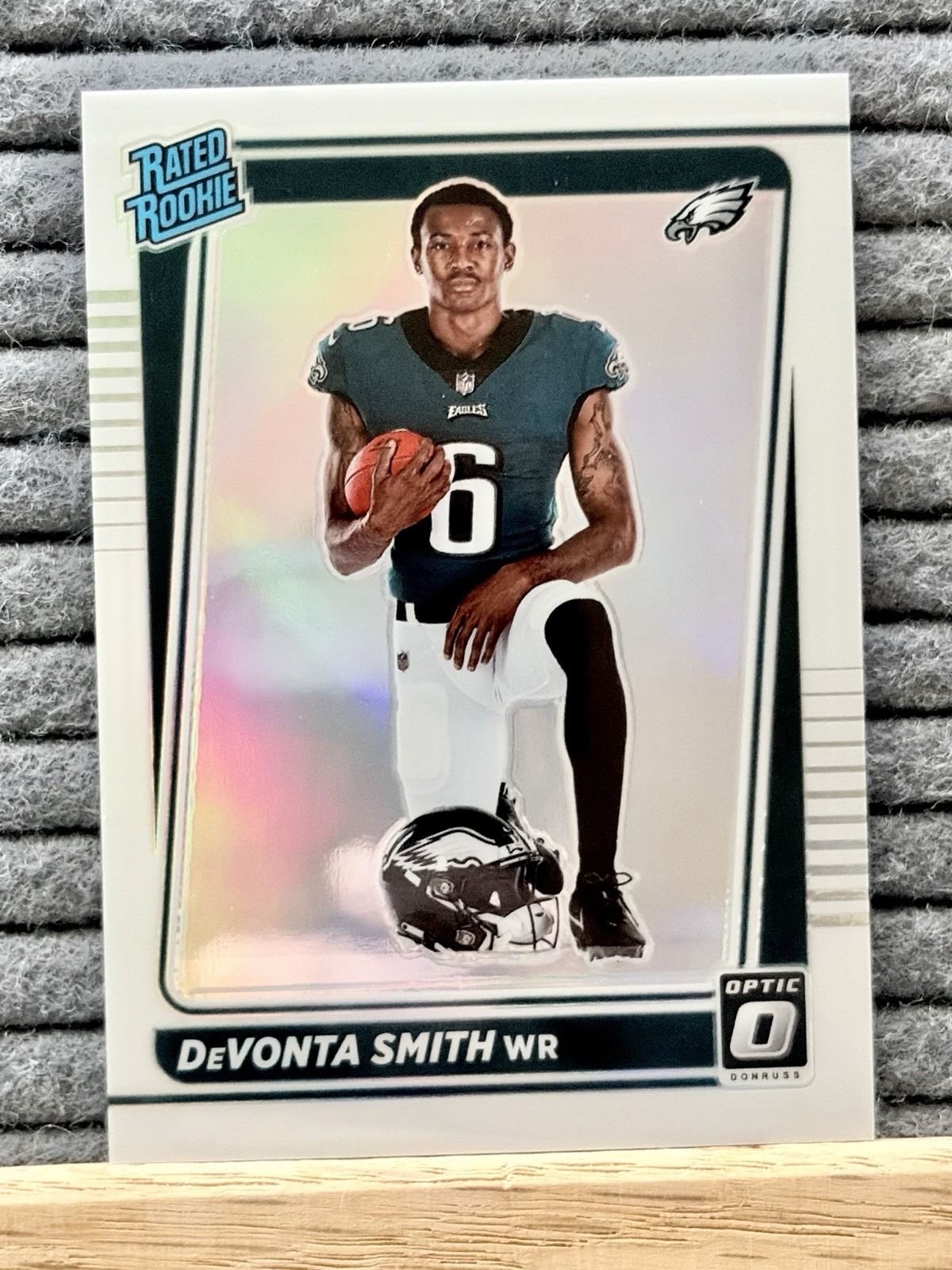 Panini 2021 Donruss Optic Rated Rookie DeVonta Smith Eagles #205 - HOLO PRIZM RC