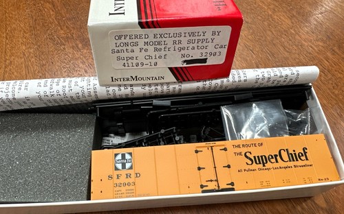 Intermountain HO Kit #41109-10 Coche Refrigerador Santa Fe 'Super Chief' 32903 NY | Zustand: New