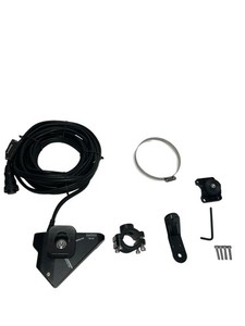 Système Garmin Panoptix LiveScope et transducteur de coque LVS32