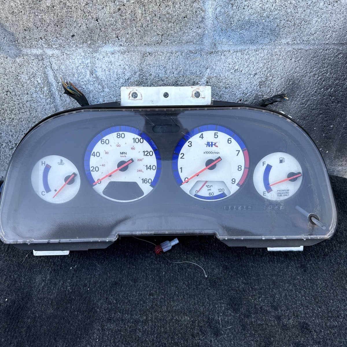 確認用 1990-1991 Nissan 300ZX Non-Turbo M/T Manual Trans Gauge Cluster